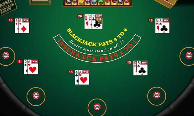 Transcurso de una partida de Classic Blackjack Multi Hand de 4 manos