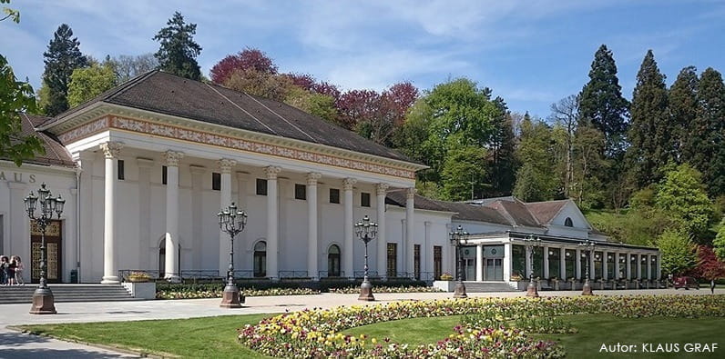 Le Kurhaus de Baden-Baden, situé en Allemagne